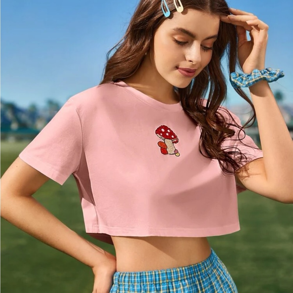 SHEIN cropped tee
